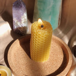 Load image into Gallery viewer, 100% Beeswax Rolled Candle [6cm]
